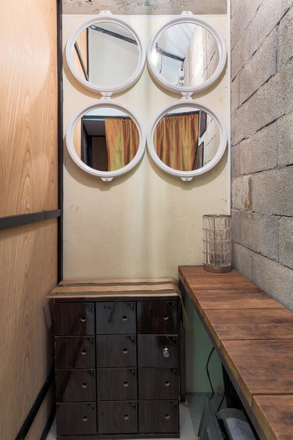 Wire Hostel Patong Kültér fotó